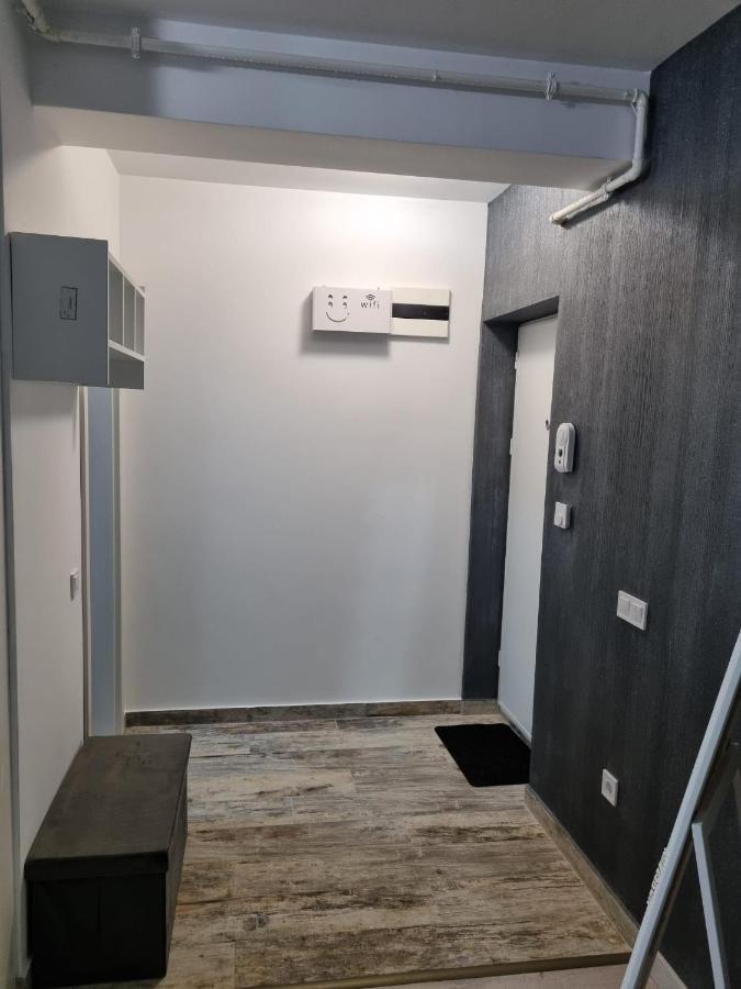 Gray Residence Selimbar Exterior photo